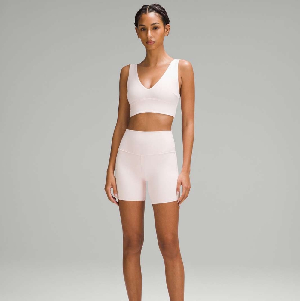 Lululemon Align HR Short 6" Strawberry Milkshake Size 8 *Defect*